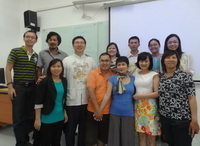 UYLM_2013 Dec Graduates from Understanding your luck and money_HCMC